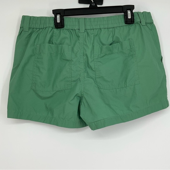 BP Green Utility Cargo Shorts NWT Size M - Picture 3 of 7